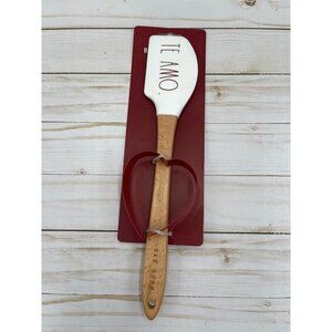 Rae Dunn Te Amo spatula cutter set Valentines Day New baking kit